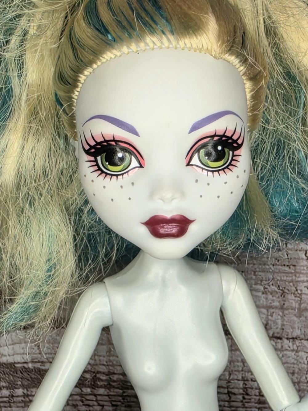 Monster High Lagoona Blue Doll - Picture 5 of 6